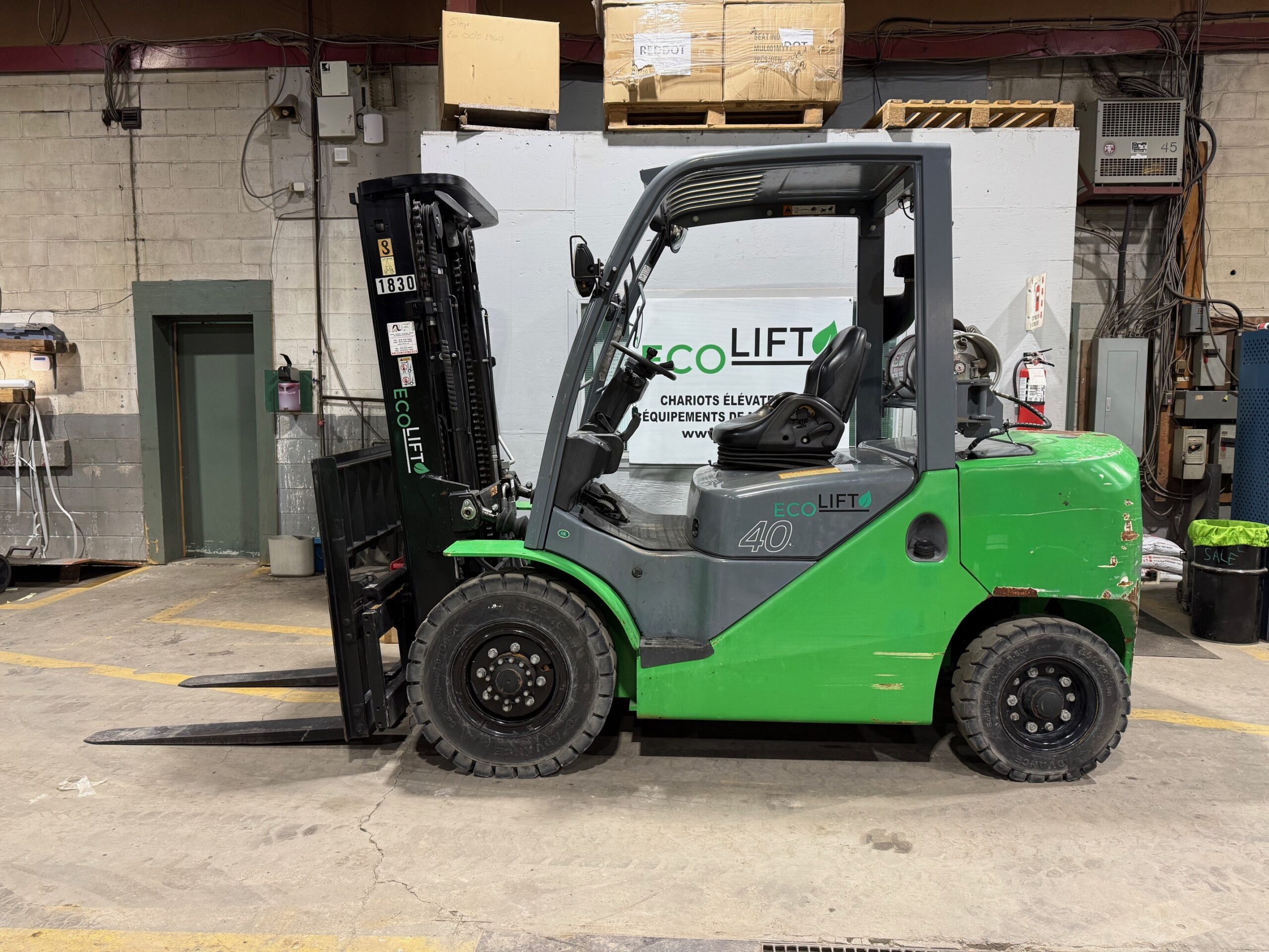 Chariot élévateur ECOLIFT 2FG40 usagé 8000lb (unité 1830)