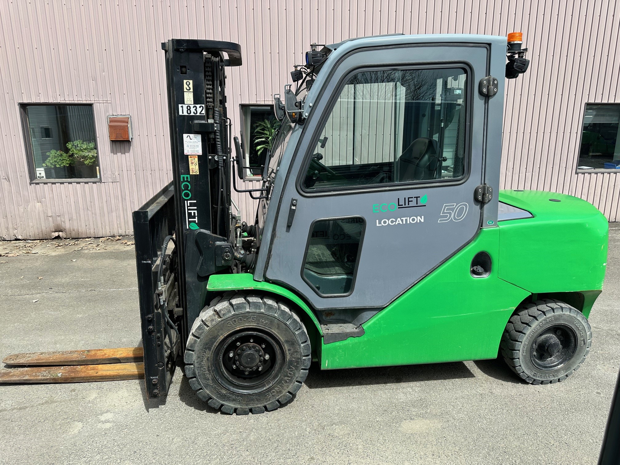 Chariot élévateur ECOLIFT 2FD50 usagé 10 000lb (unité 1832)