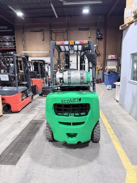 2037 1 Equipement L.d.l. Inc.