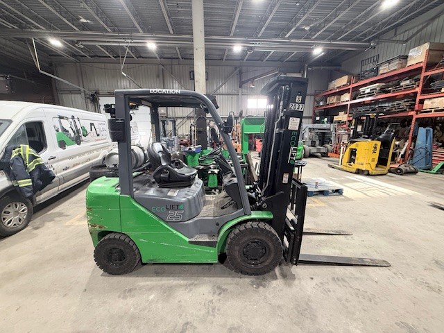 Chariot élévateur Ecolift 2FG25 5 000lbs (unité 2037)