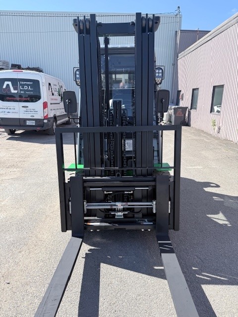 2123 1 Equipement L.d.l. Inc.