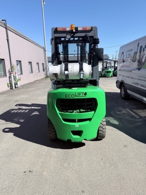 2123 5 Equipement L.d.l. Inc.
