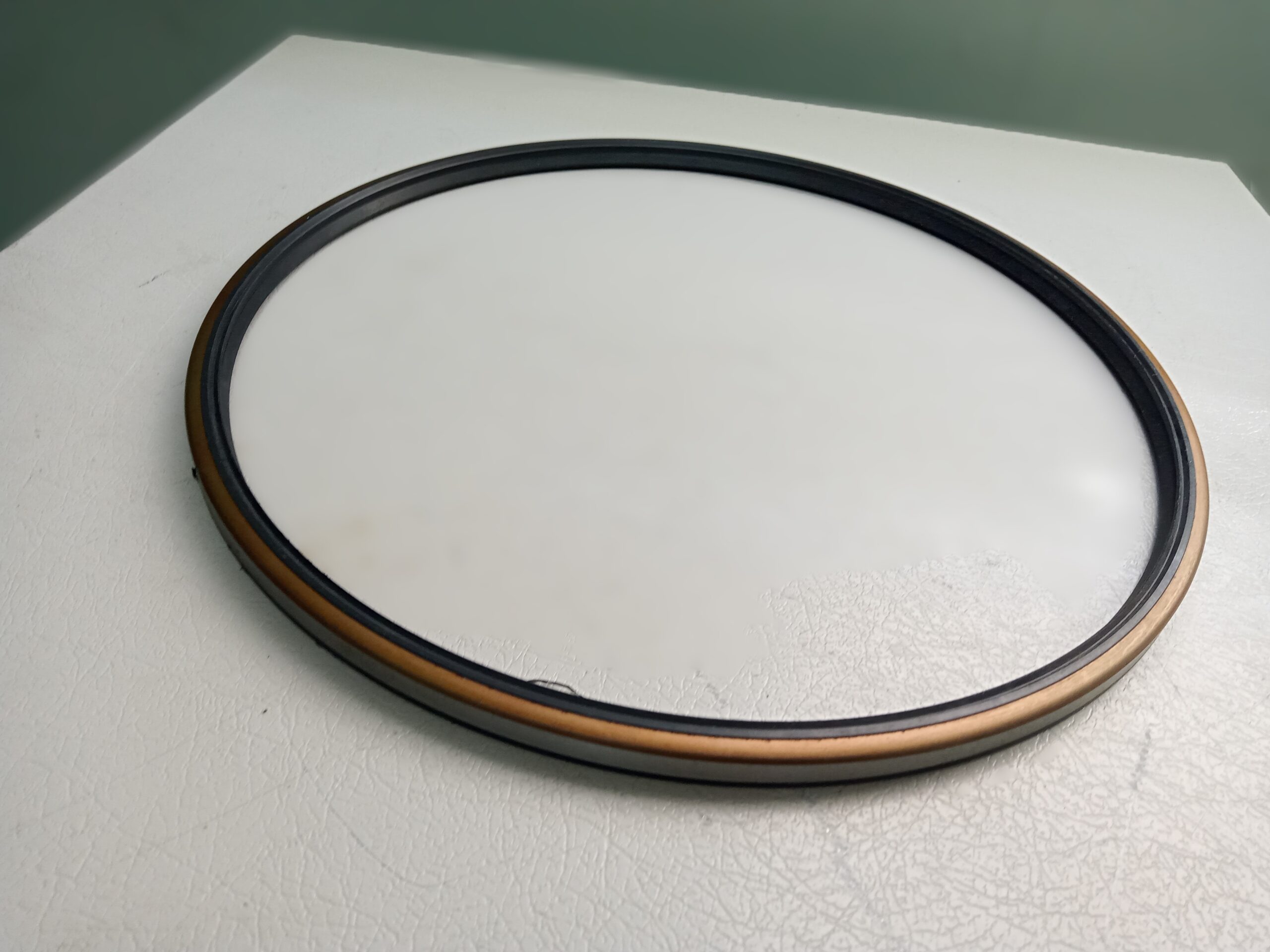 CL110222 SEAL OIL CLARK