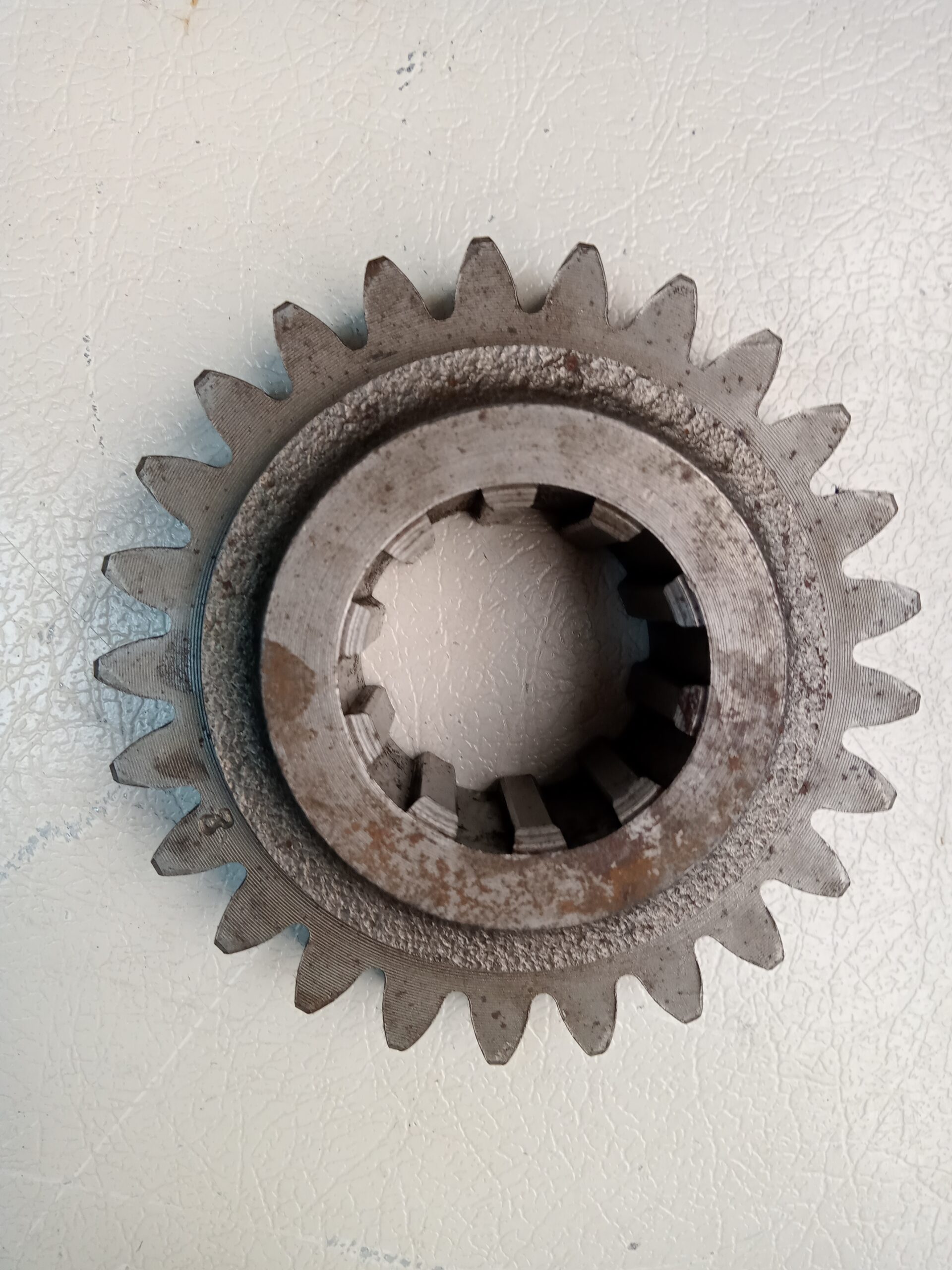 CL216398 GEAR CLARK (USAGÉ)